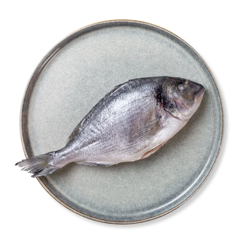 Dorada cała patroszona 300-400 g