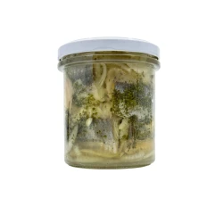 Śledzie Filety lekko solone z kolendrą - 300 g